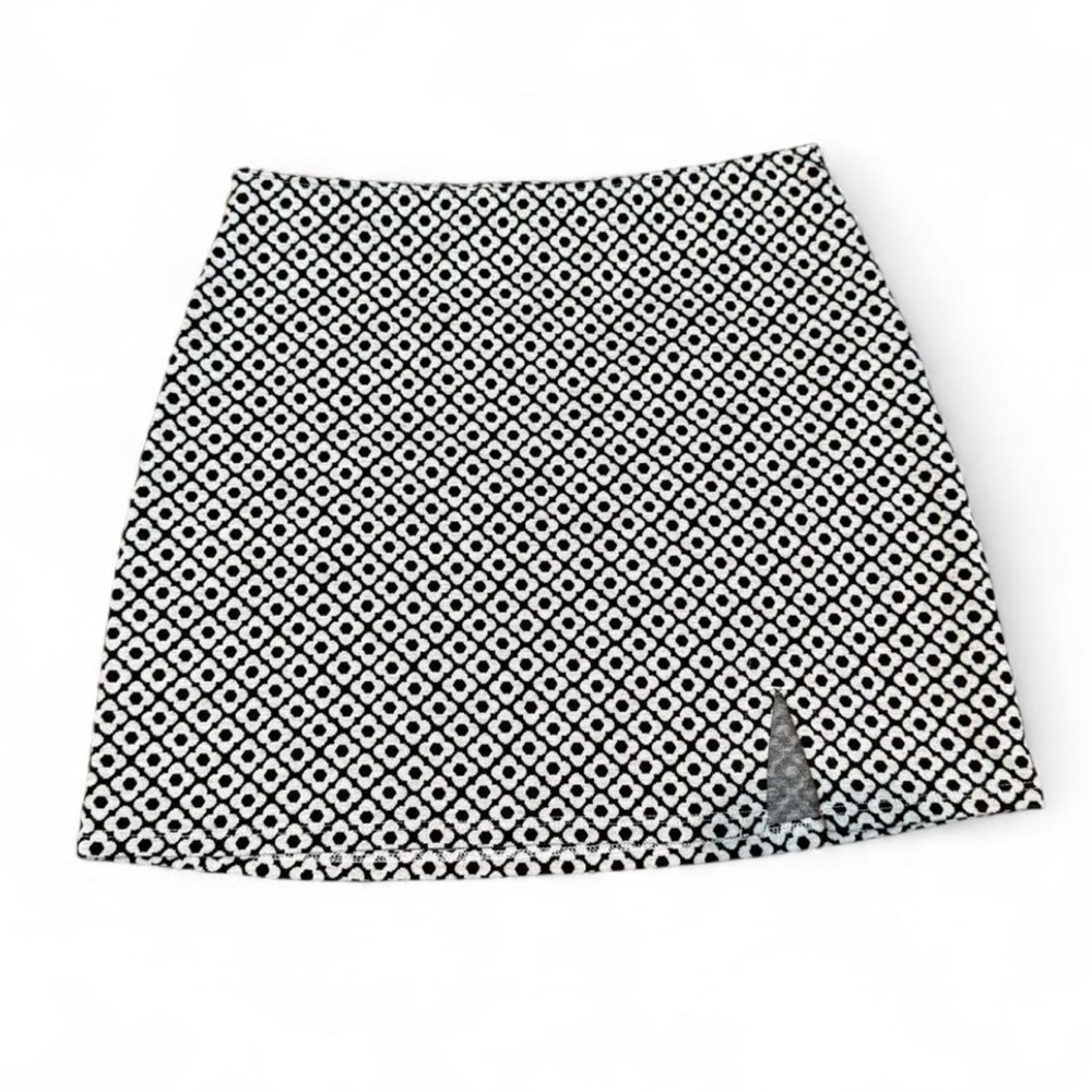 Hollister Black and Grey High Rise Mini Skirt